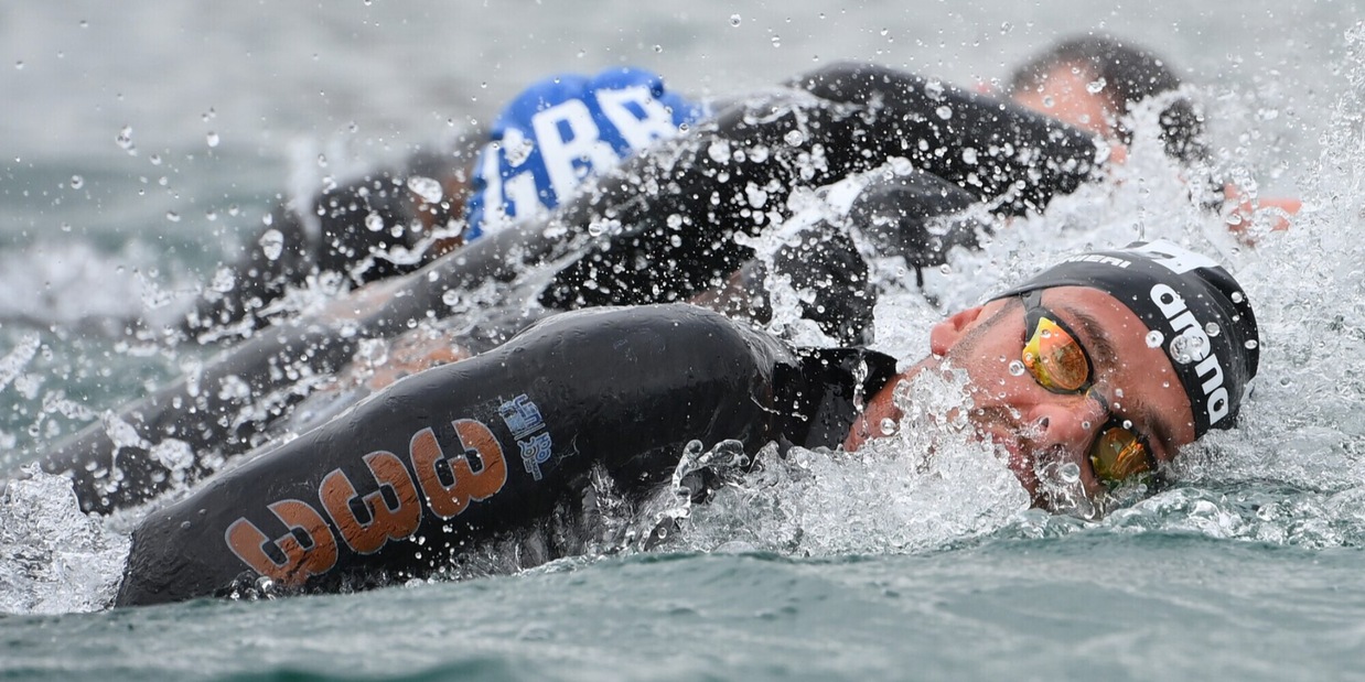 Europei, maltempo a Ostia: le gare in acque libere verso un nuovo rinvio