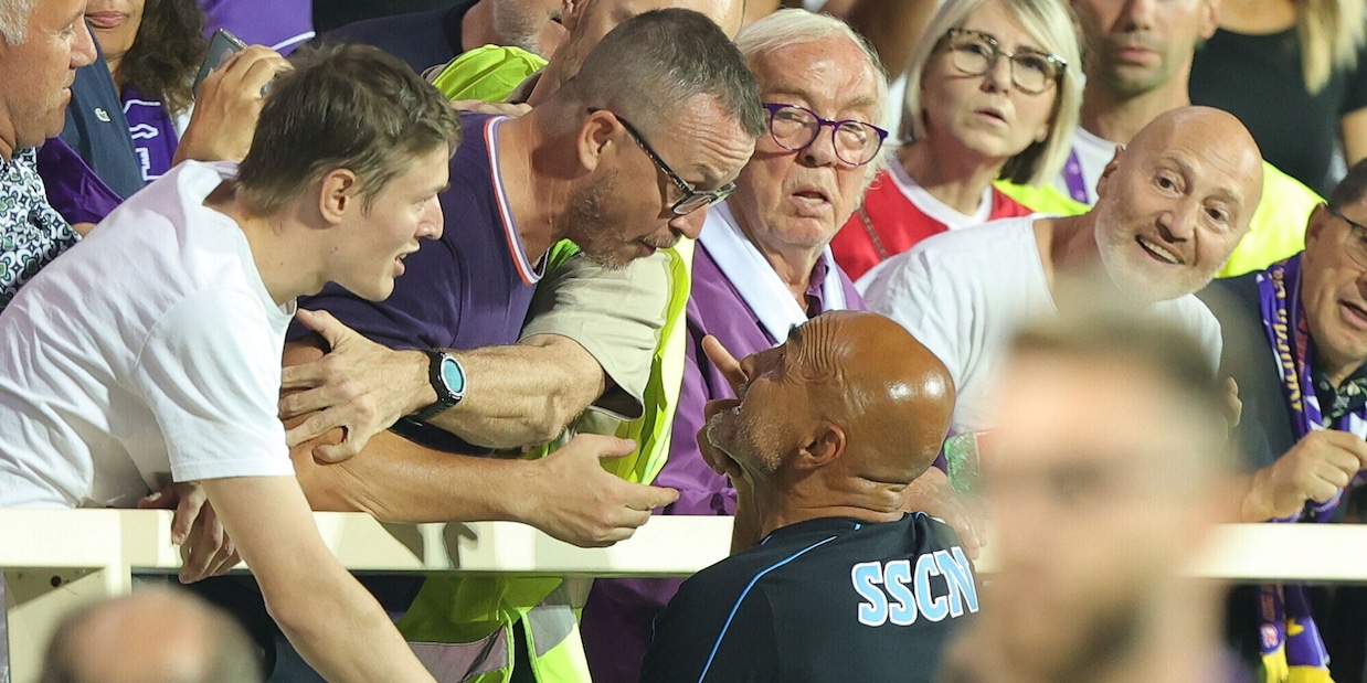 Spalletti, furiosa lite con un tifoso dopo Fiorentina-Napoli: video e foto