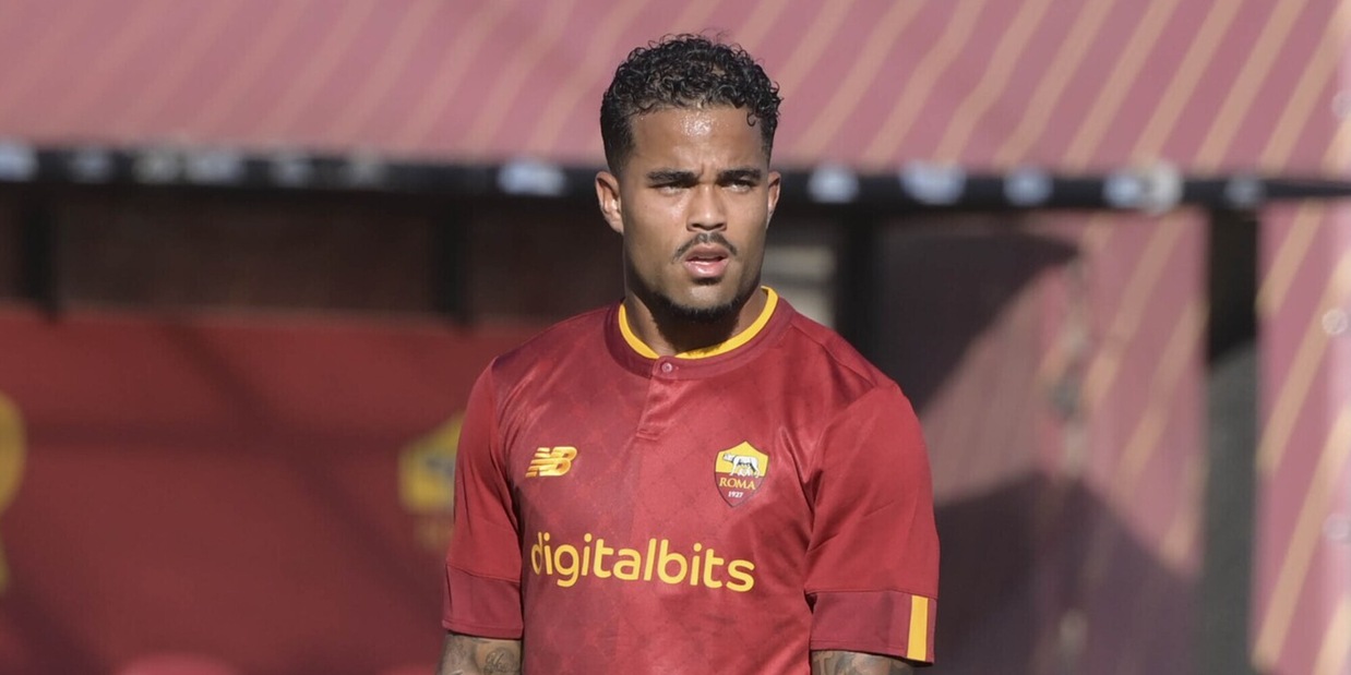 "Clamoroso Kluivert, niente Fulham: permesso di lavoro negato"