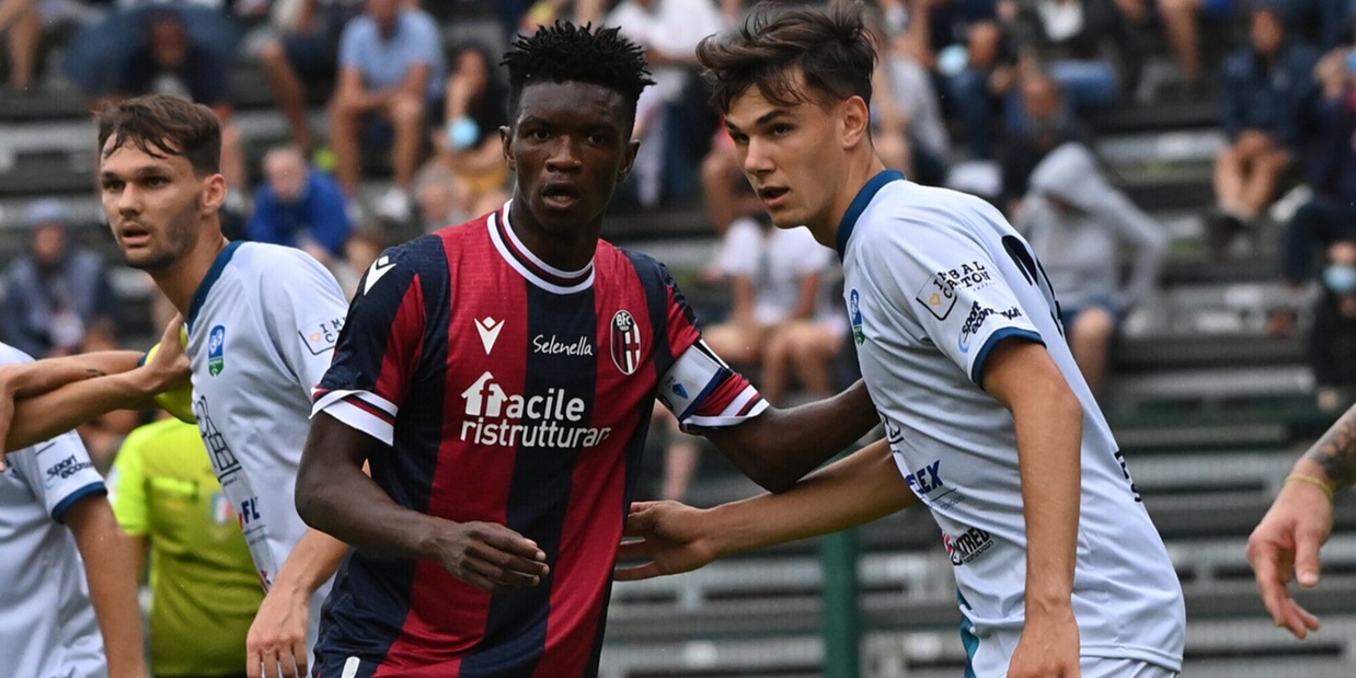 Bologna, ufficiale: Mbaye rescinde il suo contratto