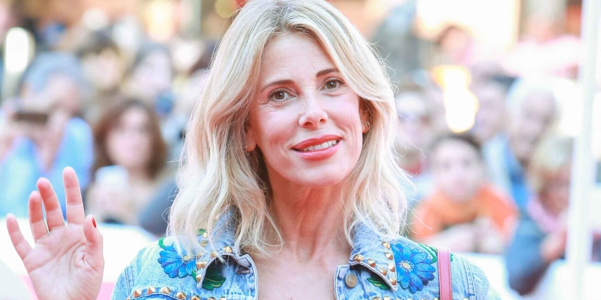 Alessia Marcuzzi, brutte notizie: "'Boomerissima' slitta al 2023"
