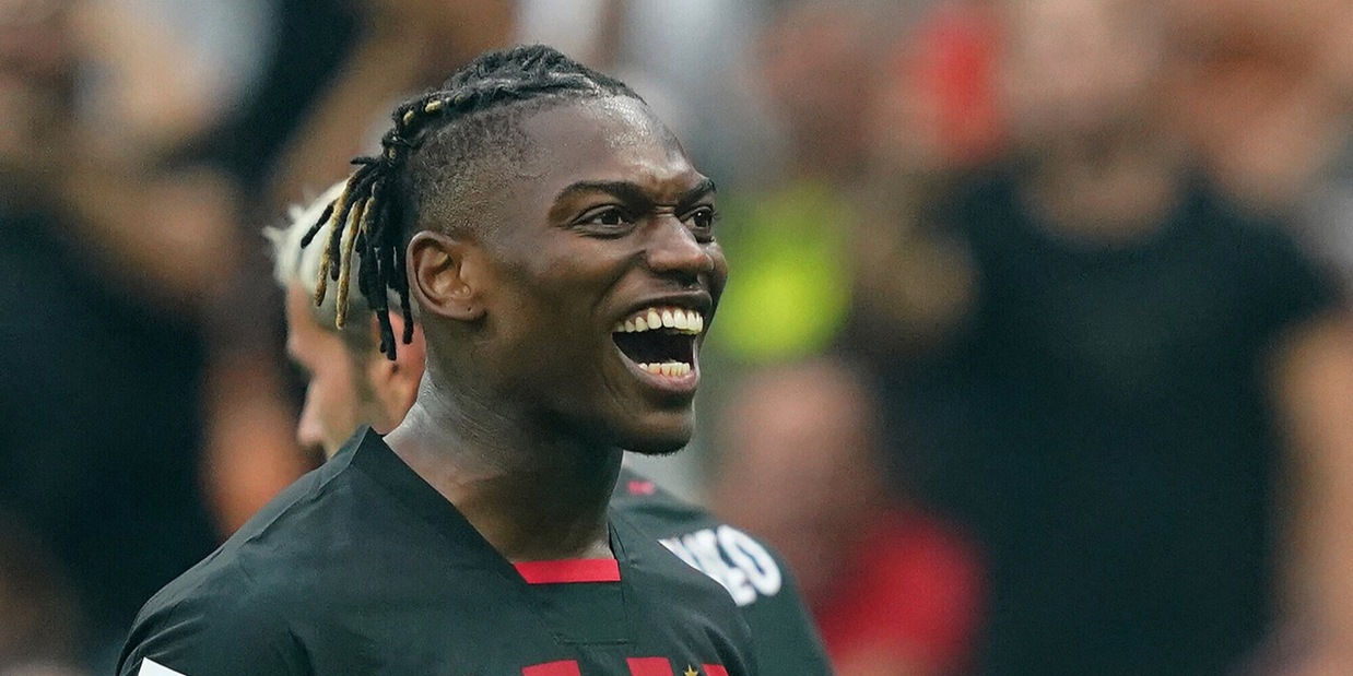 Leao, la clausola che ha frenato il Chelsea: il Milan prepara un rinnovo d'oro