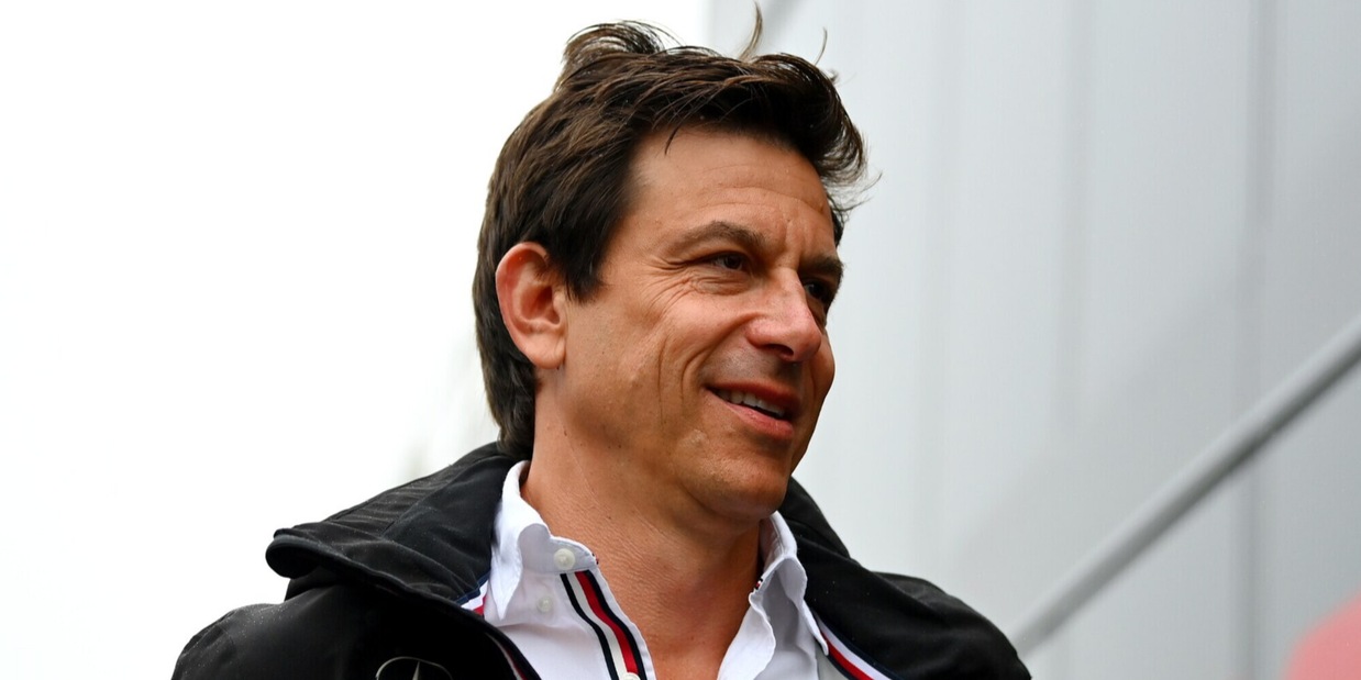 F1, Wolff sfida la Ferrari: "Arrivare secondi? Scenario ancora aperto" F1, Wolff sfida la Ferrari: "Arrivare secondi? Scenario ancora aperto"
