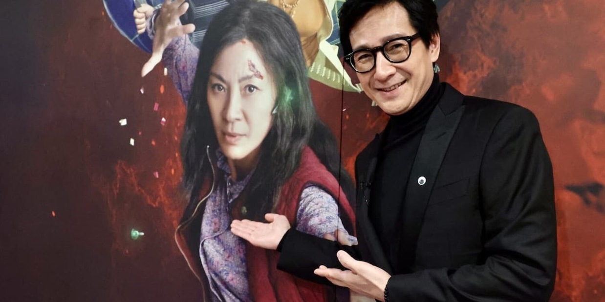 Everything Everywhere All at Once finalmente al cinema!