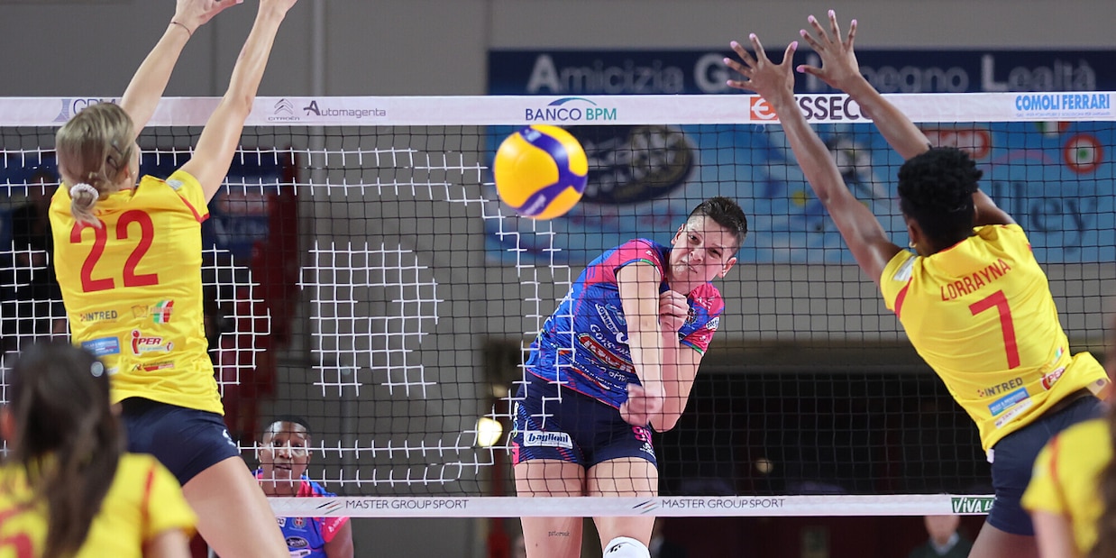 Novara risponde a Conegliano, Chieri torna alla vittoria