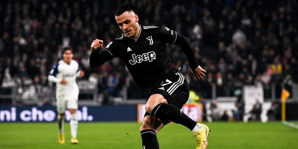 Juve, Kostic è l'Mvp di novembre