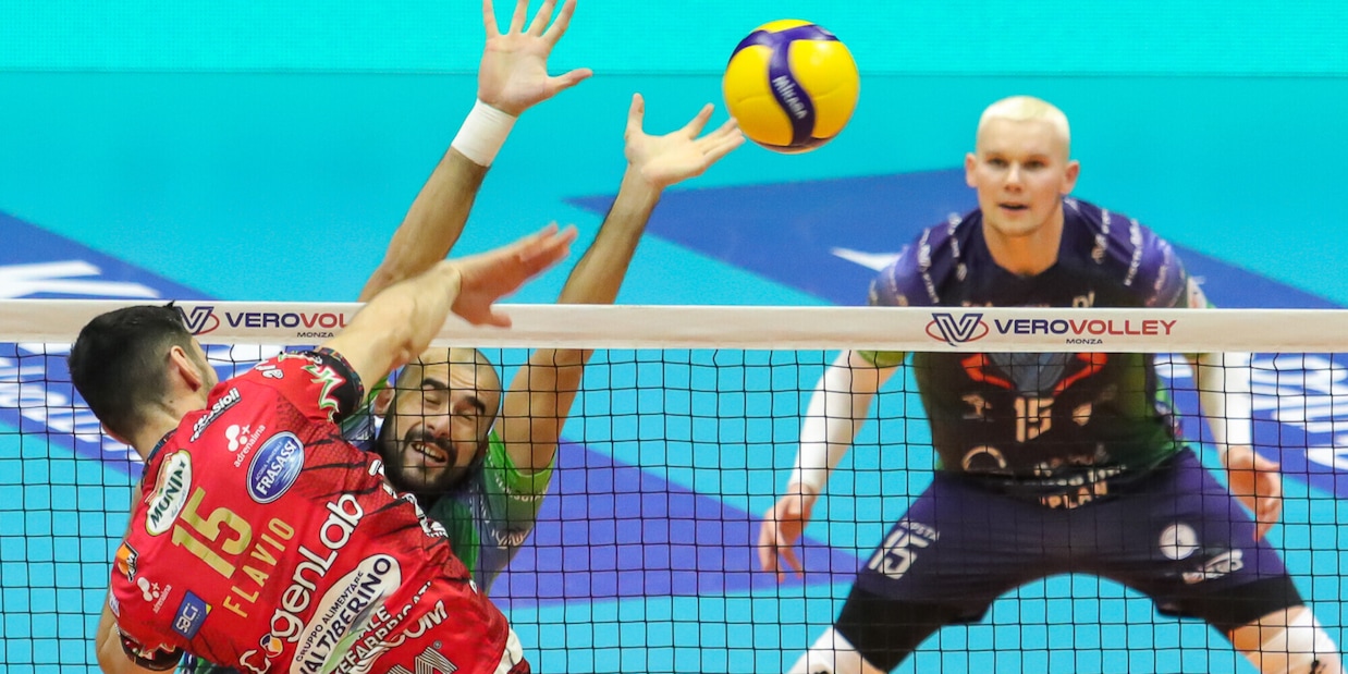 Perugia senza inciampi, vittoria a Monza Perugia senza inciampi, vittoria a Monza