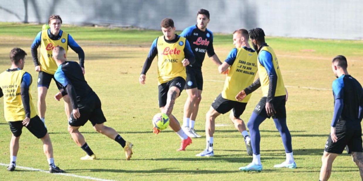 Napoli, lavoro tecnico-tattico in vista dell'Inter e infermeria vuota