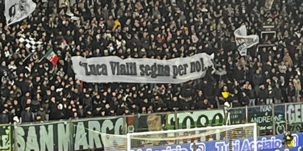 Vialli, commovente striscione dei tifosi in Cremonese-Juve