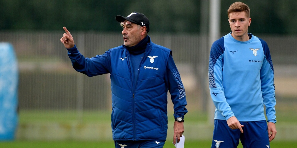 Sarri striglia la Lazio: un'ora di confronto a Formello