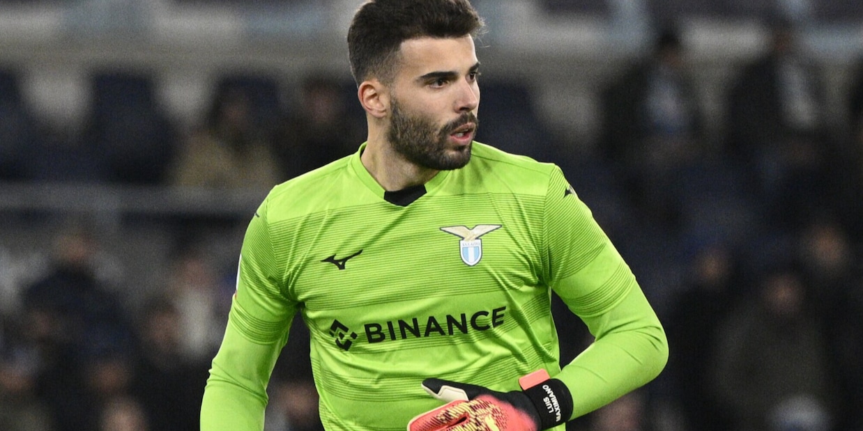Lazio, Maximiano e il 'nuovo' debutto: il post ironico sui social