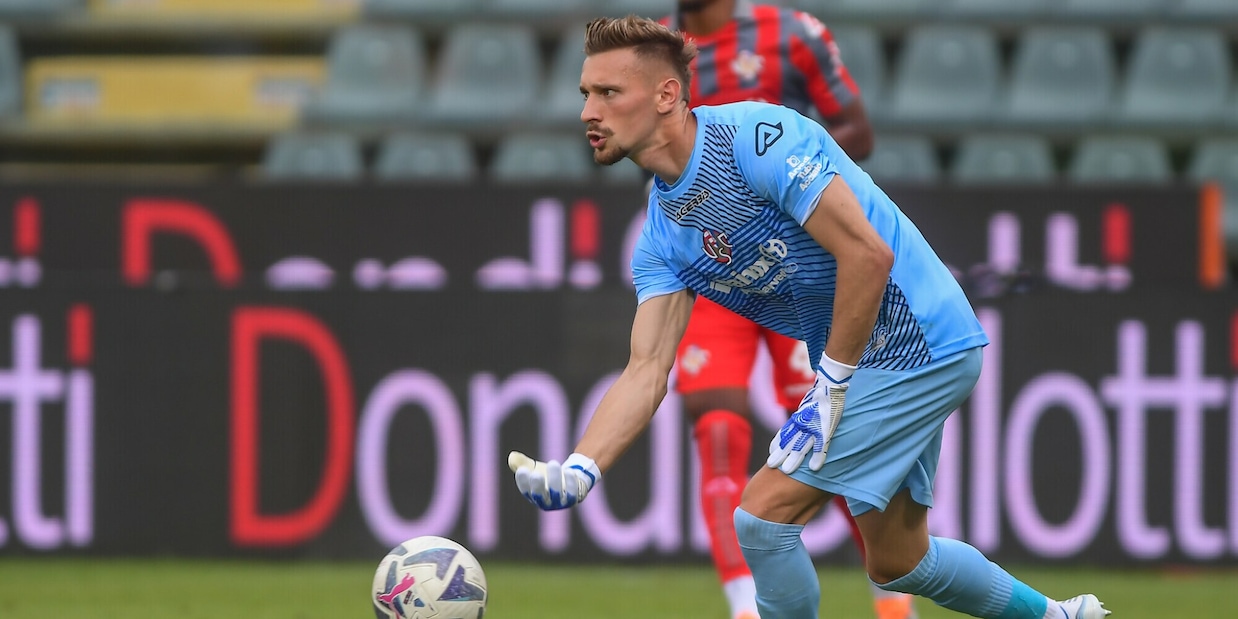 Cremonese, Radu saluta: lo aspetta l'Auxerre