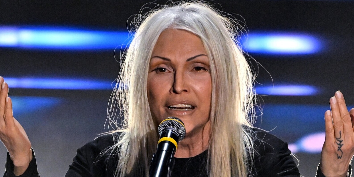 Sanremo 2023, Anna Oxa imbufalita contro tutti: "Chi non ha capito la mia canzone è un..."
