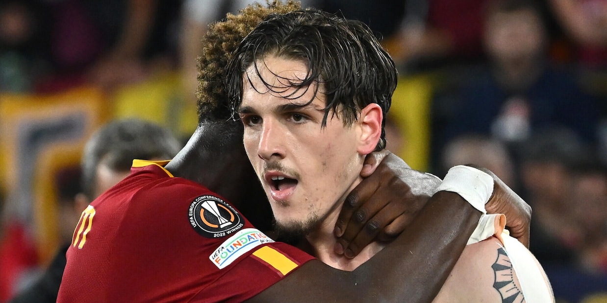 Zaniolo al Galatasaray, ora è ufficiale. Il post della Roma esalta i tifosi