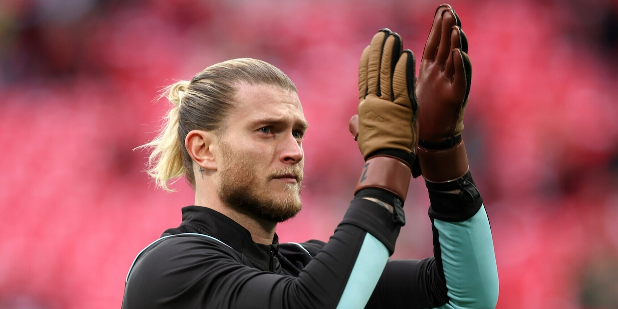 Karius e i guanti speciali: social scatenati