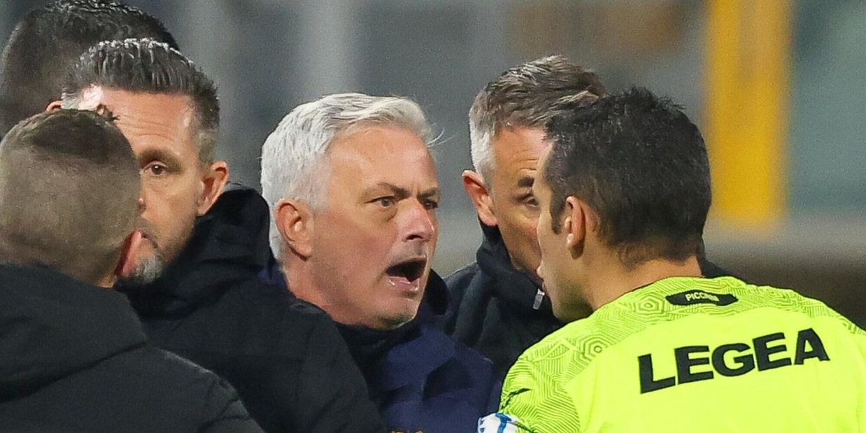 Mourinho espulso, chi ci sarà sulla panchina della Roma contro la Juve