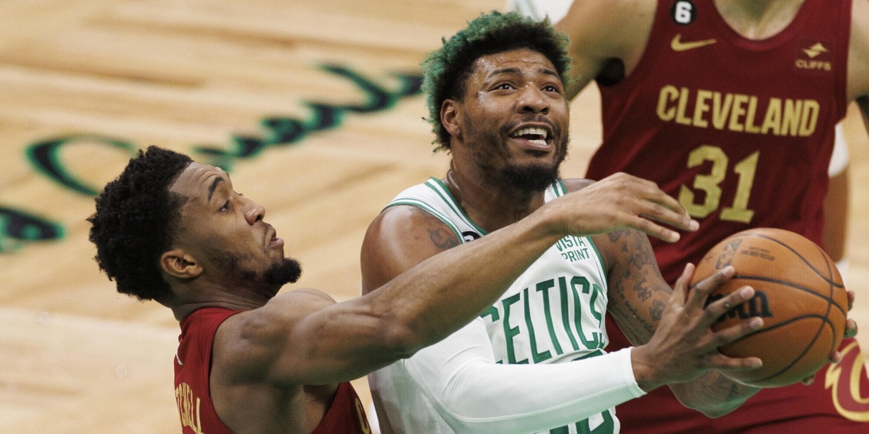 Nba, Mitchell condanna Boston all'overtime. Lillard-Embiid show!