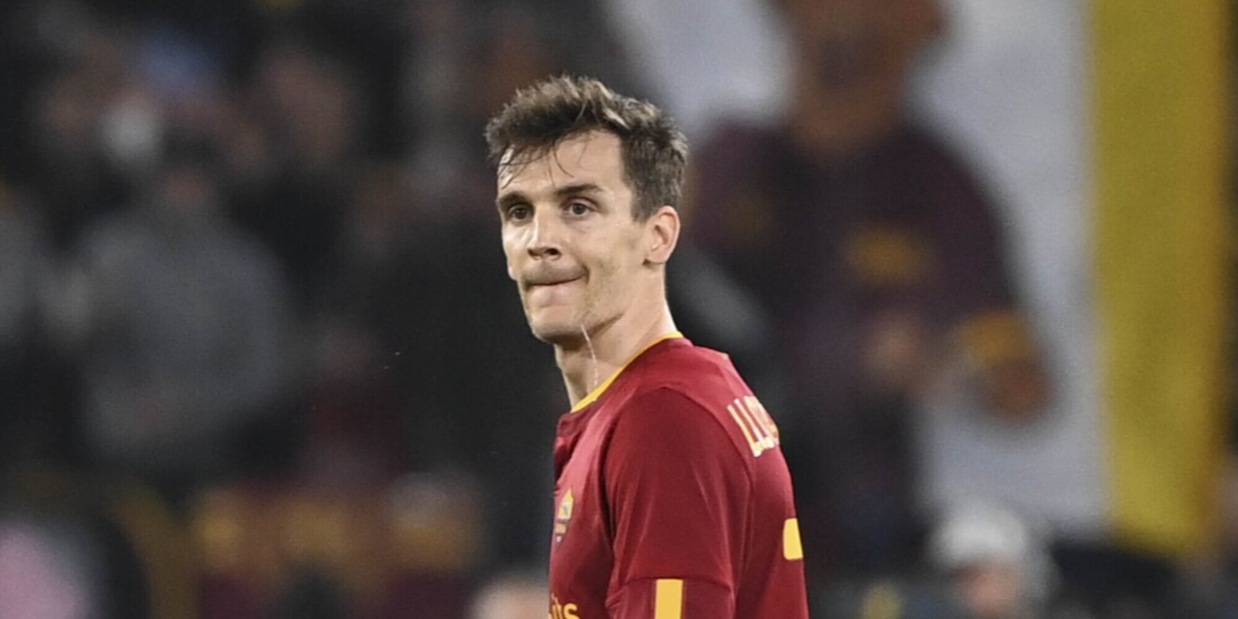 Roma, Llorente rientra dopo l'intervallo ma esce subito: cosa è successo e come sta