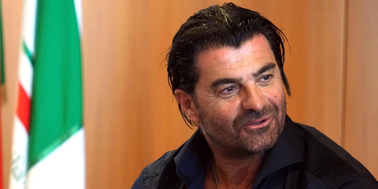 I ricordi di Tomba: "Vi svelo i miei amori". E sull'addio di Totti...