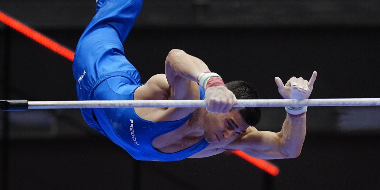 Europei artistica, Italia: storico argento di Macchini alla trave