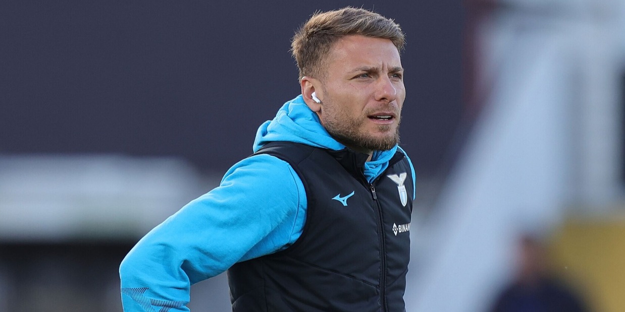 Immobile sorride, l’abbraccio della Lazio