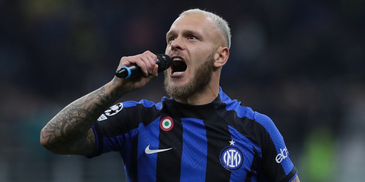 Inter, Dimarco capo ultras fa venire giù lo stadio: "Chi non salta rossonero..."