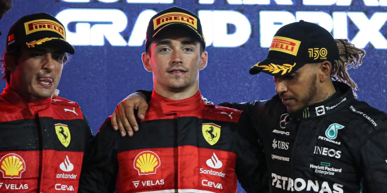 "Incredibile offerta della Ferrari per Hamilton: tratta John Elkann"