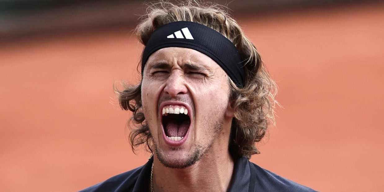 Roland Garros, Zverev vola in semifinale: battuto Etcheverry
