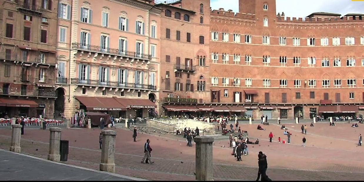 Scossa di terremoto in provincia di Siena: gente in strada