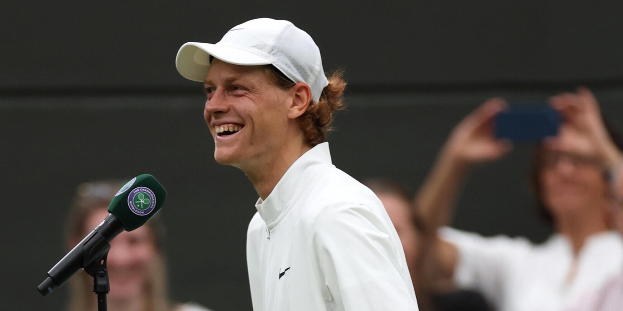 La battuta di Sinner su Alcaraz che ha fatto ridere tutto il pubblico di Wimbledon