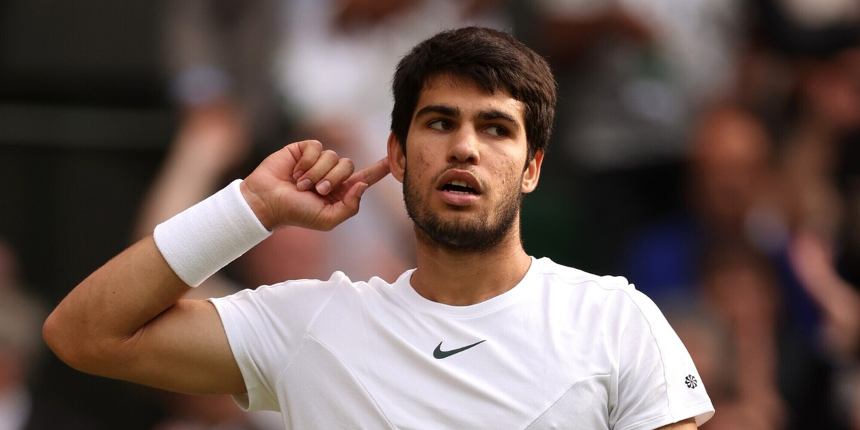 Il record assurdo centrato da Alcaraz a Wimbledon: non accadeva da Federer!