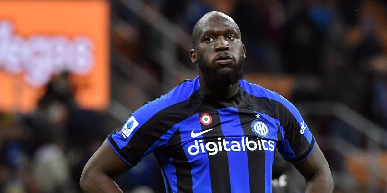Lukaku, arriva il duro comunicato della curva dell'Inter: "Traditore"