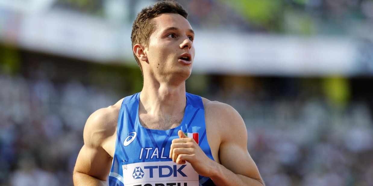 Atletica, la 4x100 vola ai Mondiali ma la spalla di Tortu va ko