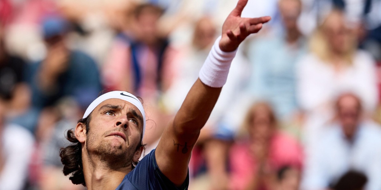 Atp Amburgo, rivivi la diretta: Musetti in svantaggio, partita sospesa