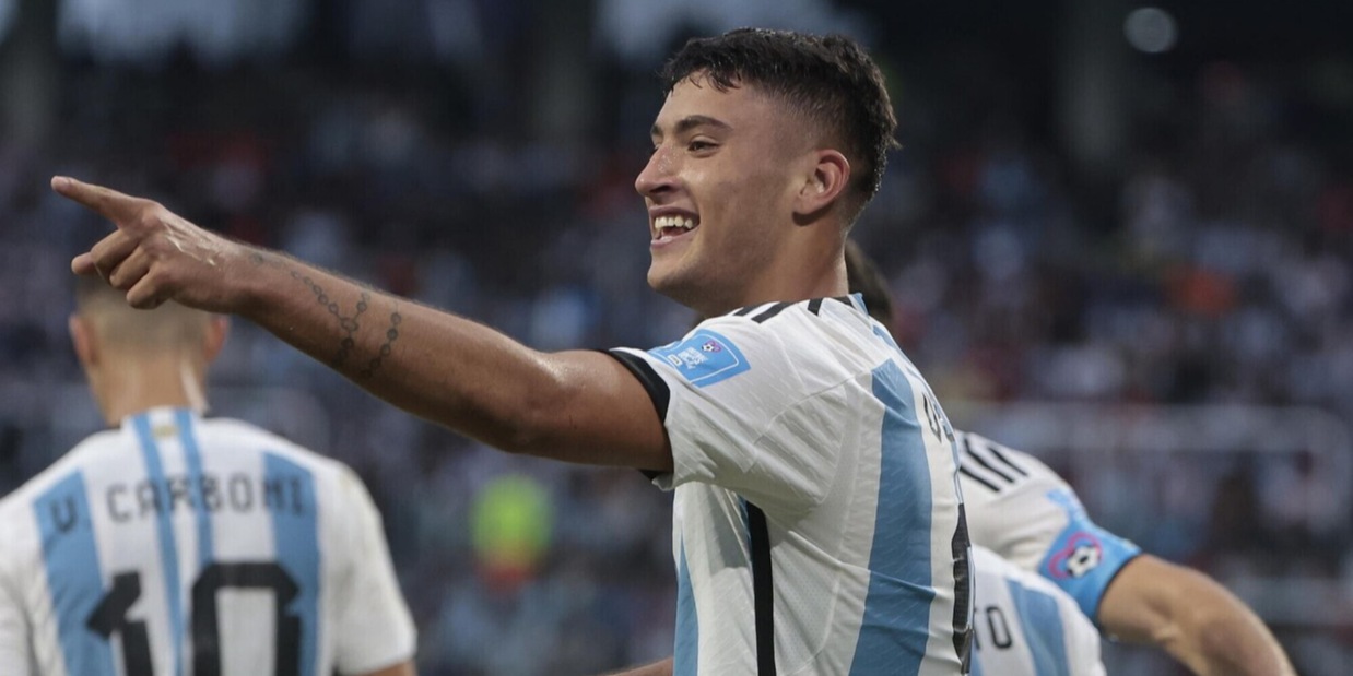 Alejo Veliz, il centravanti che piace al Milan