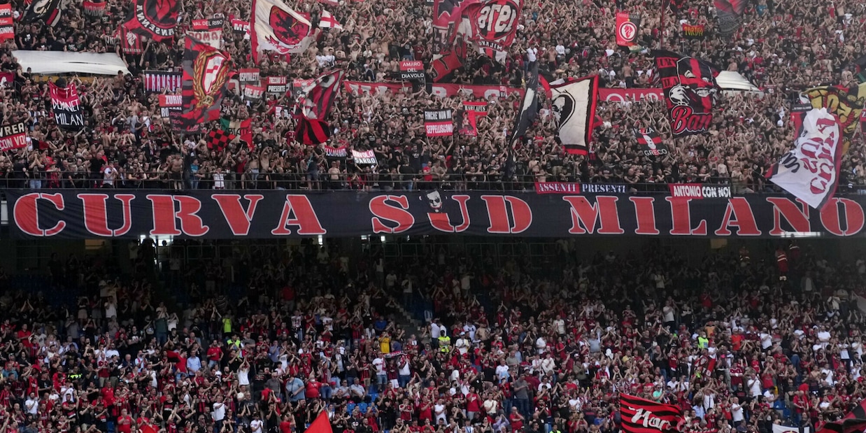 Curva Sud Milan: "Napoli è sempre la trasferta più importante"