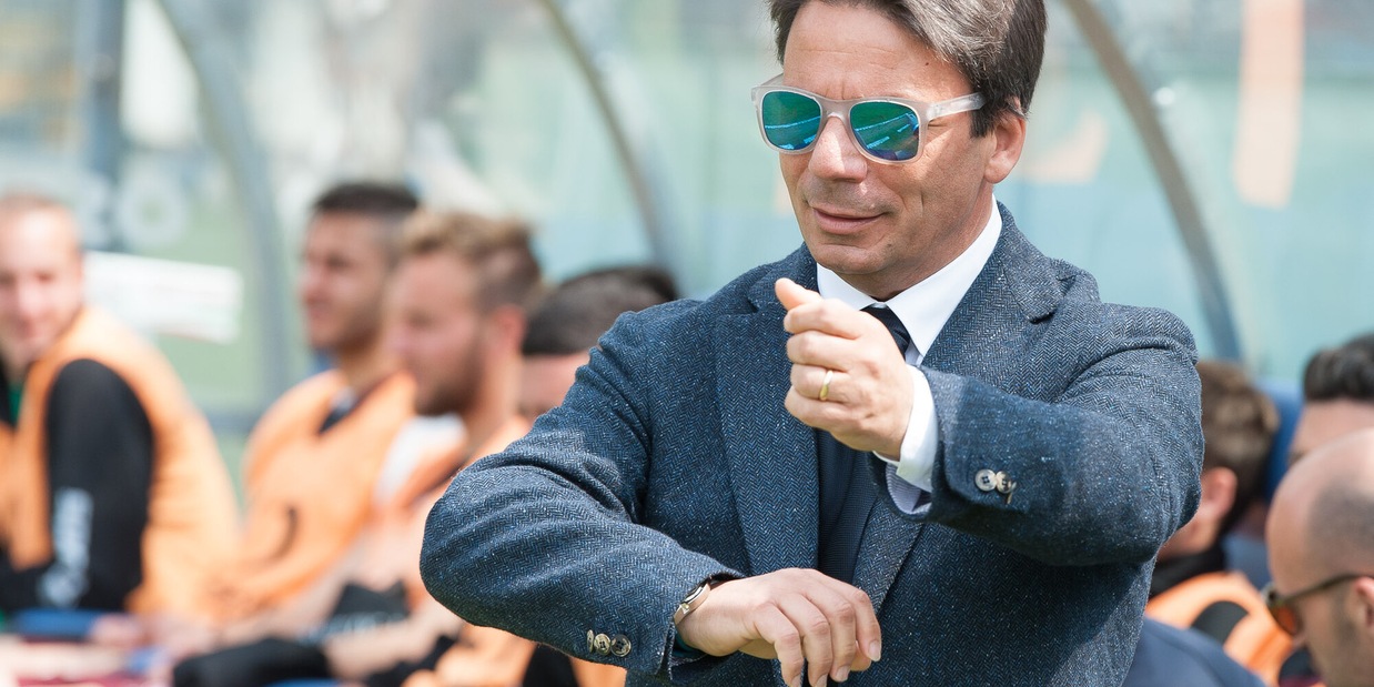 Arezzo, Capuano-show: «Miei giocatori come maiali» Arezzo, Capuano-show: «Miei giocatori come maiali»