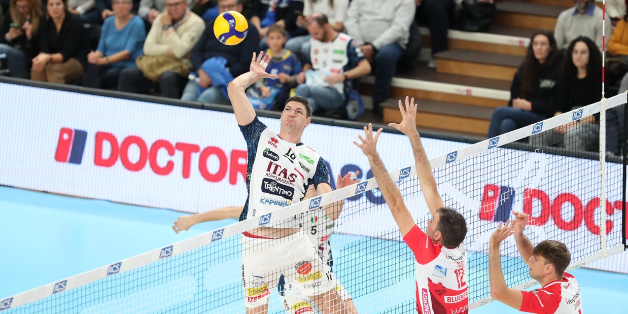 Trento batte Piacenza in quattro set Trento batte Piacenza in quattro set