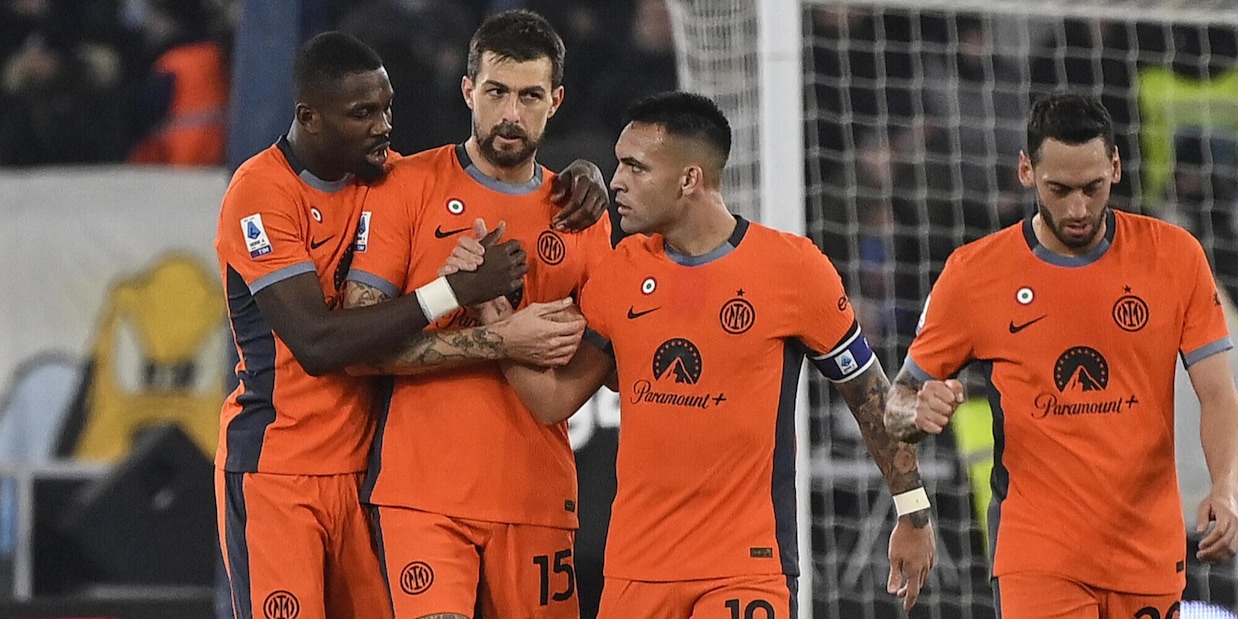 Rivivi la diretta Lazio-Inter 0-2: Lautaro e Thuram in gol, Sarri si ferma ancora