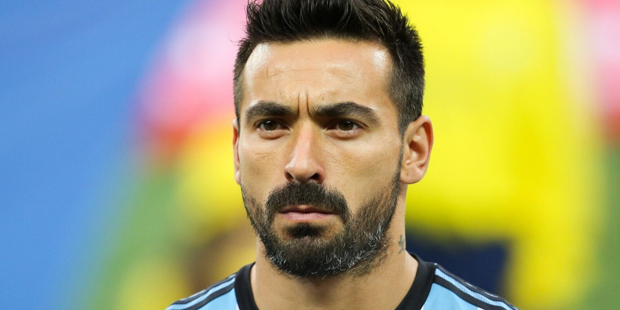 Lavezzi sta male, parla l'avvocato: "Soffre di ipomania"