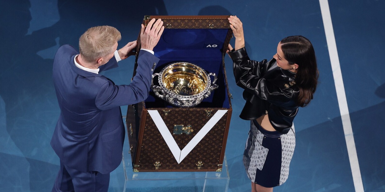 Il porta trofeo degli Australian Open di Louis Vuitton: tutti i dettagli
