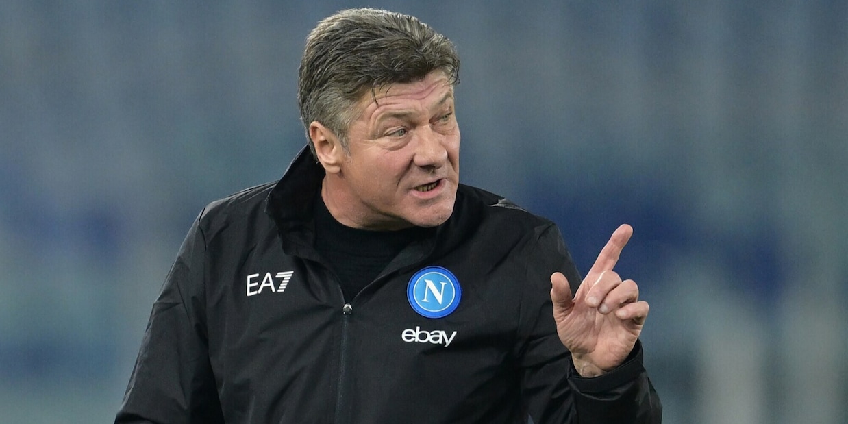 Napoli, Mazzarri torna al 4-3-3