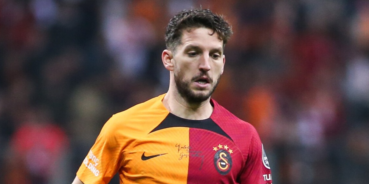 "Mertens, conferme sul ritiro: ha rifiutato 10 milioni dall'Arabia"