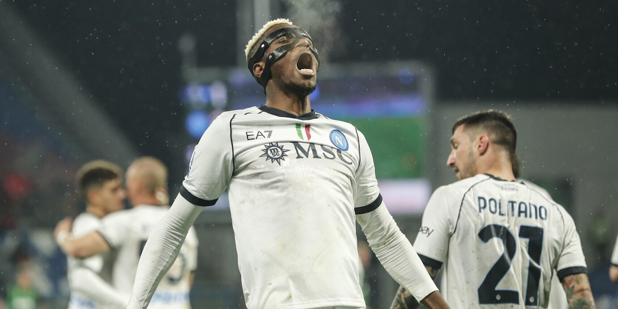 Sassuolo-Napoli 1-6: tripletta di Osimhen e doppietta di Kvara. Rivivi la diretta