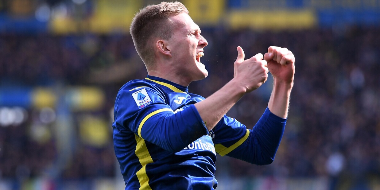 Verona-Sassuolo 1-0: gol di Swiderski, allarme Berardi per Ballardini