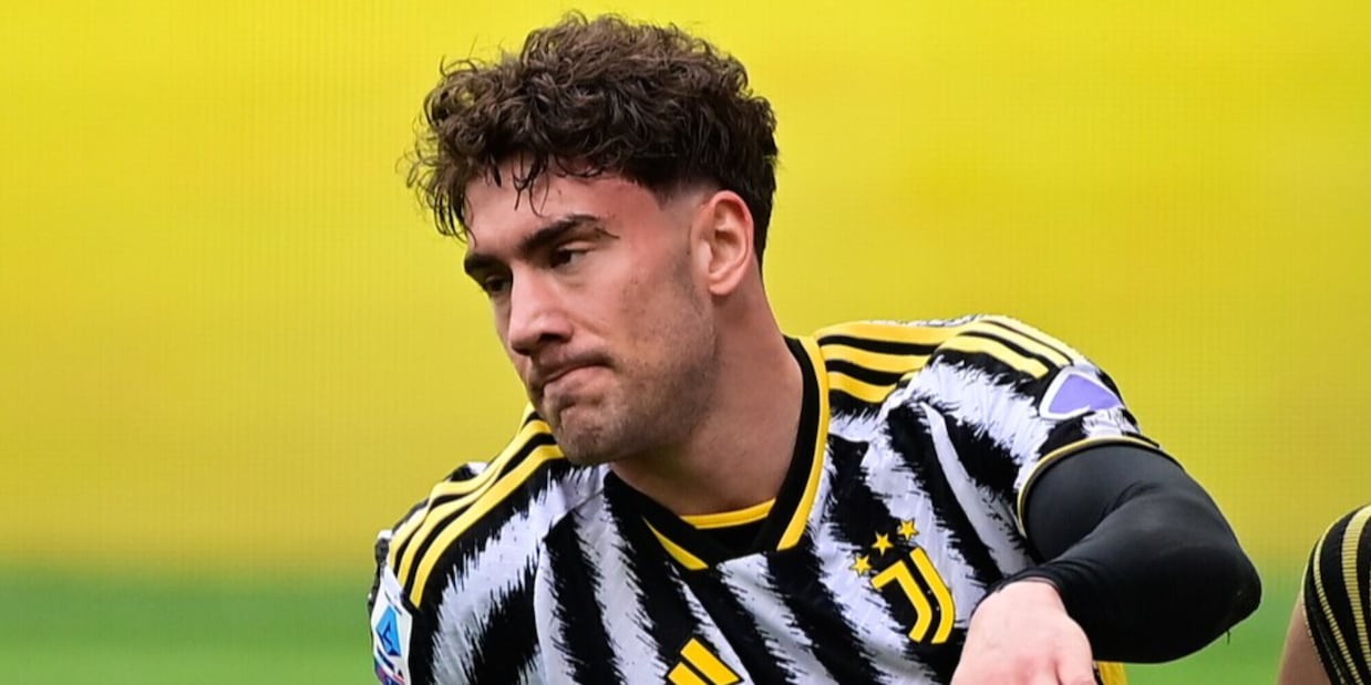 Vlahovic, il rinnovo di contratto con la Juve è un caso: tutti i dettagli Vlahovic, il rinnovo di contratto con la Juve è un caso: tutti i dettagli