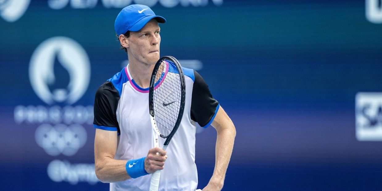 Sinner devastante: distrugge Medvedev 6-1, 6-2 e vola in finale a Miami!