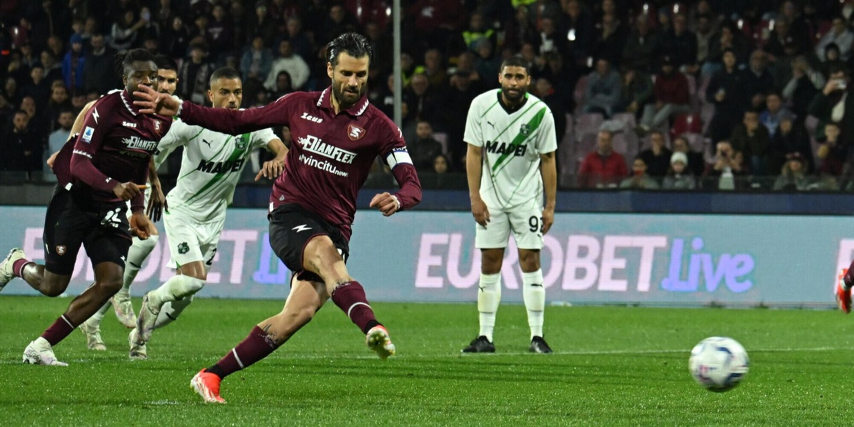Orgoglio Salernitana: rimonta due gol e pareggia con il Sassuolo