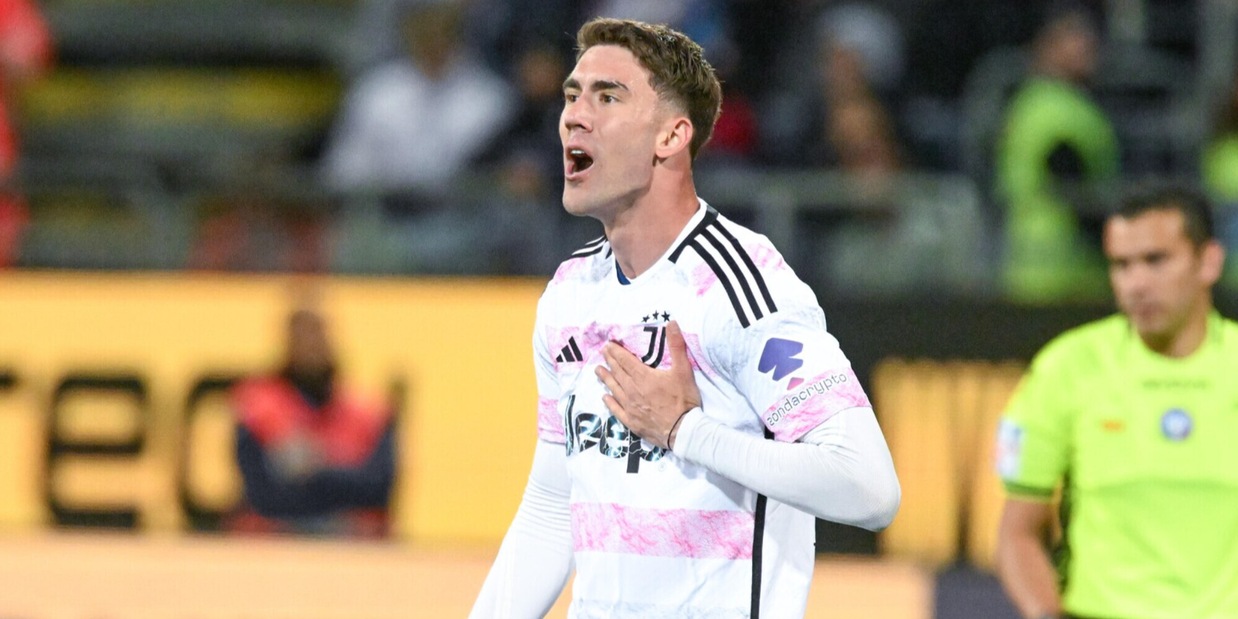 La Juve rimonta due gol, ma quanta fatica a Cagliari: rivivi la diretta