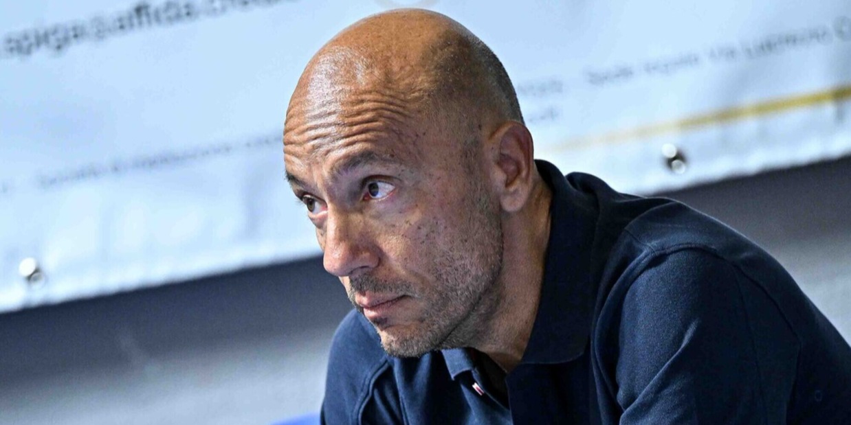 Dinamo Sassari, Sardara chiede scusa per il ko contro Varese: "È vergognoso"